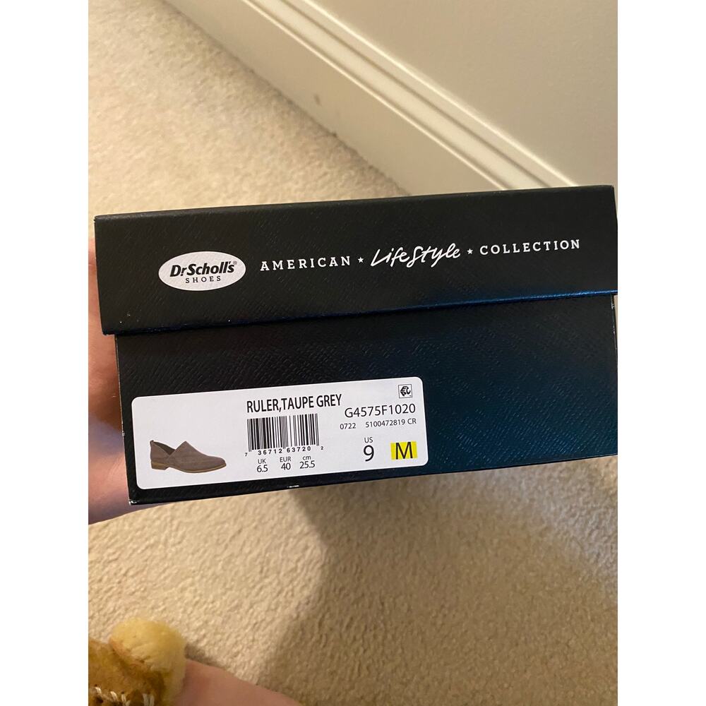 Dr. Scholl's Women's Ruler Slip-On Loafer, Taupe Grey, 9M NWB - Picture 2 of 4